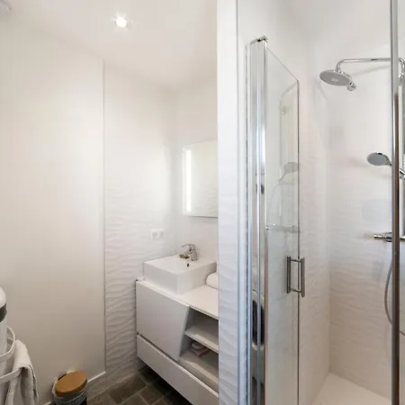 Apartment Cocon - Partdieu L Parking L Climatisation By Dreamy Flat Lyon